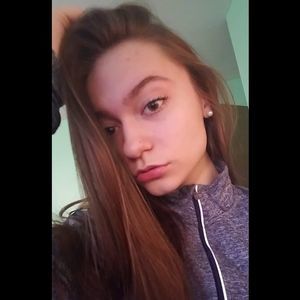 Meet your Posher, Katelyn